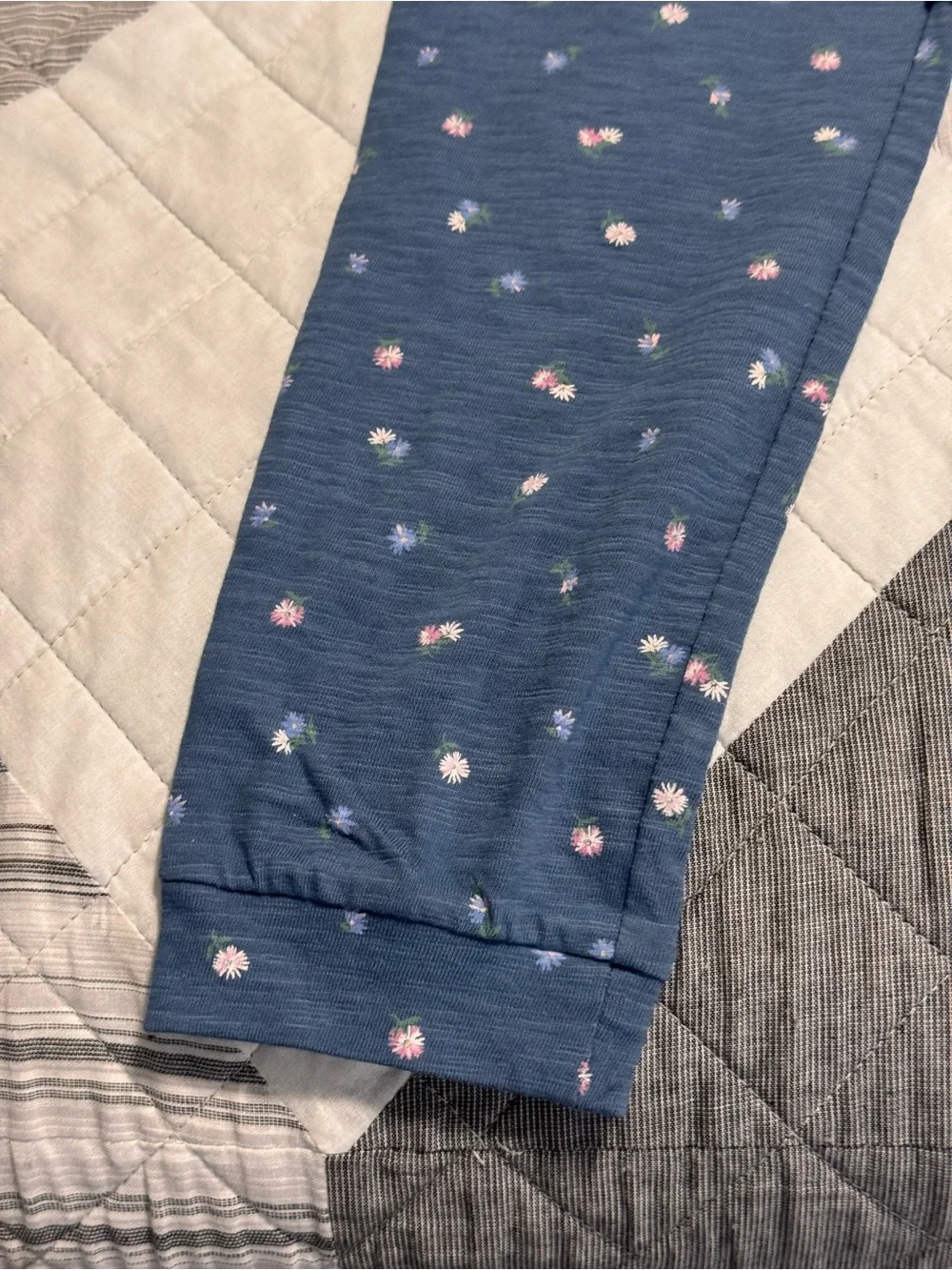 Girls Lightweight Pants with Subtle Pink flower Print